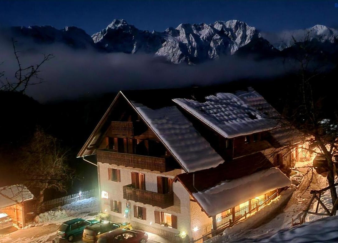 Farm Stay Alpine Dreams