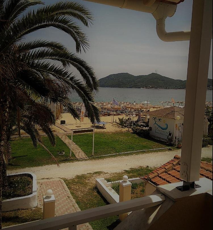 Marinis Boutique Hotel