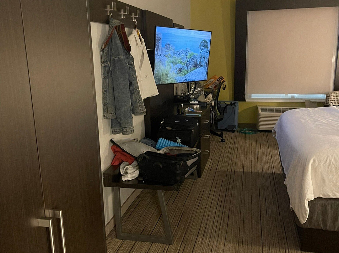 Holiday Inn Express & Suites Beaumont Nw Parkdale Mall By IHG主图