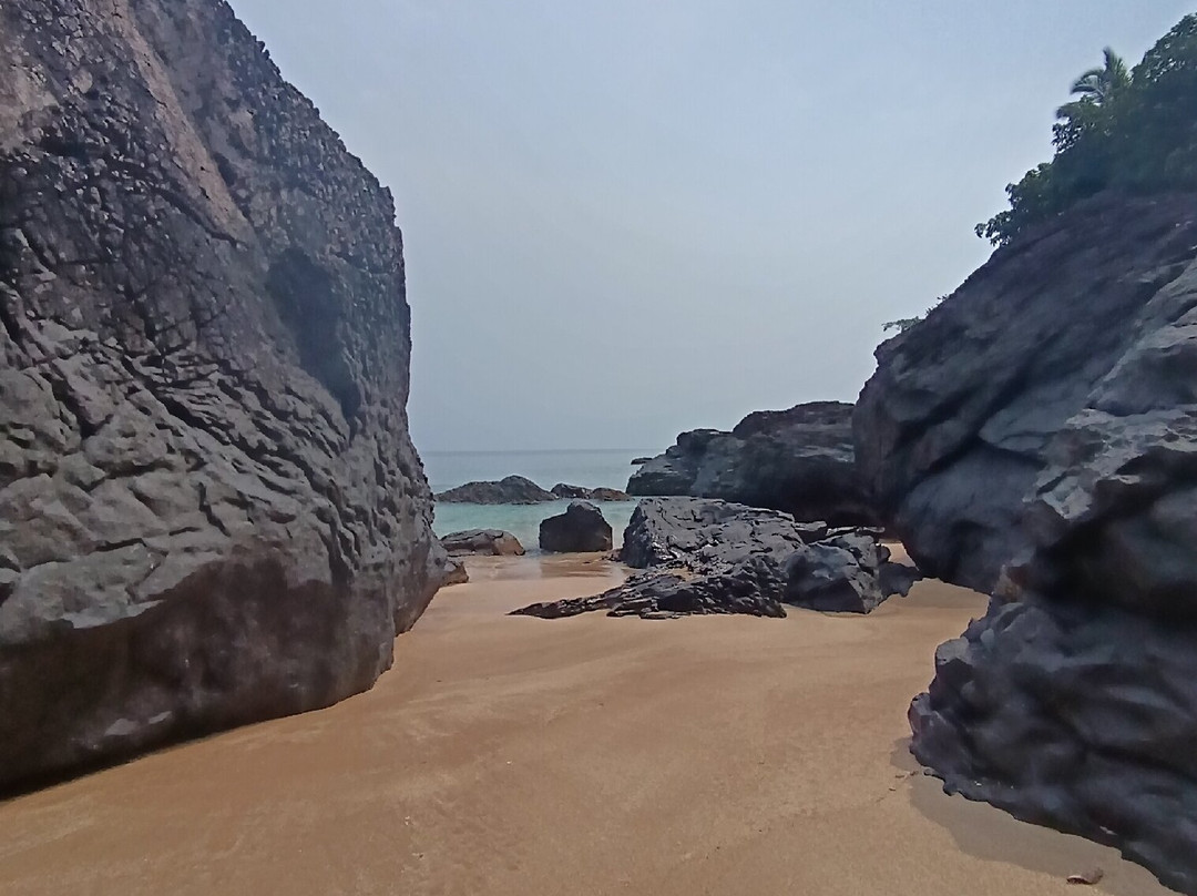Banana Beach景点图片