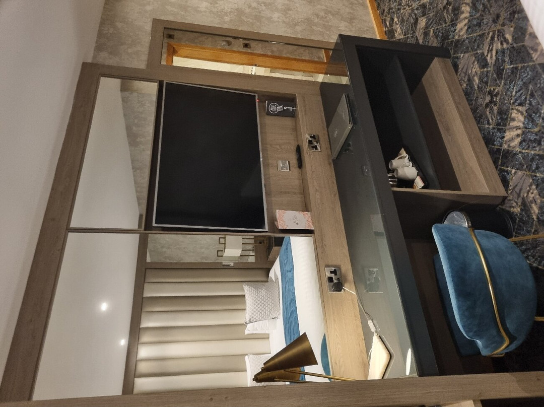 Radstone Hotel主图