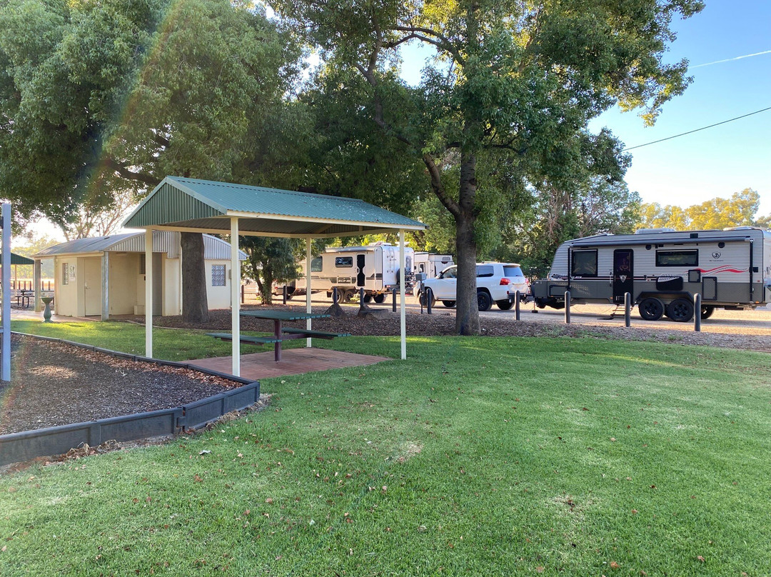 London Hotel Motel Ardlethan主图