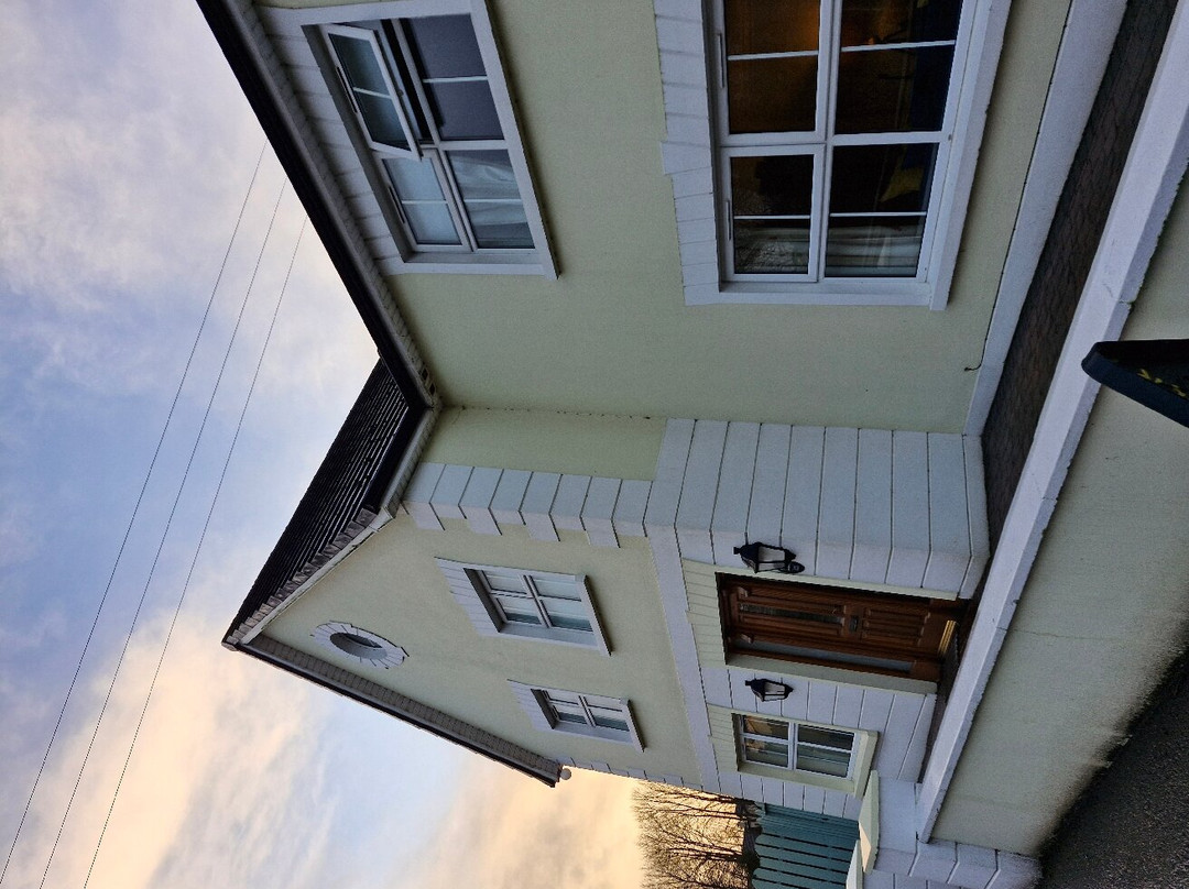 Brooke-Lodge Guesthouse主图