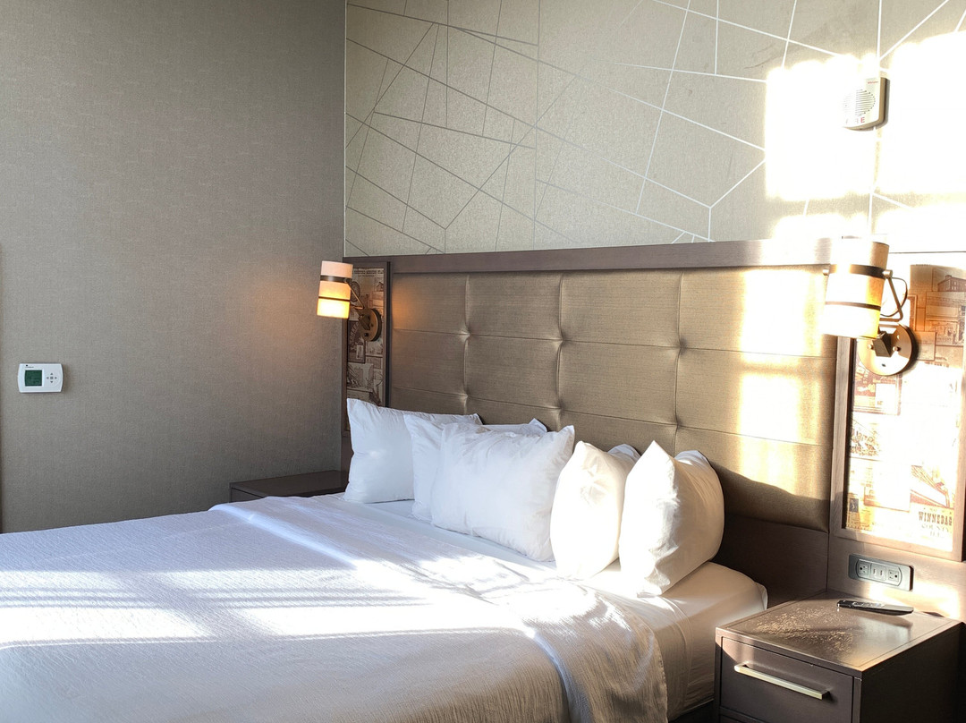 Embassy Suites Rockford Riverfront主图