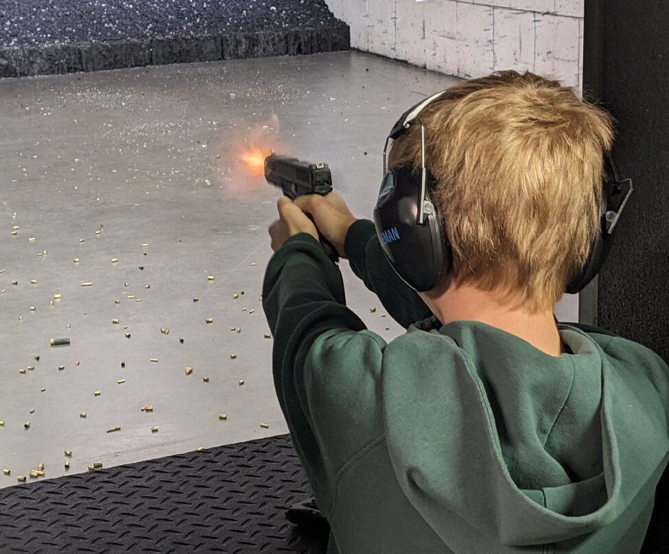 DVC Ventures: Vancouver Gun Range-高贵林港必去景点