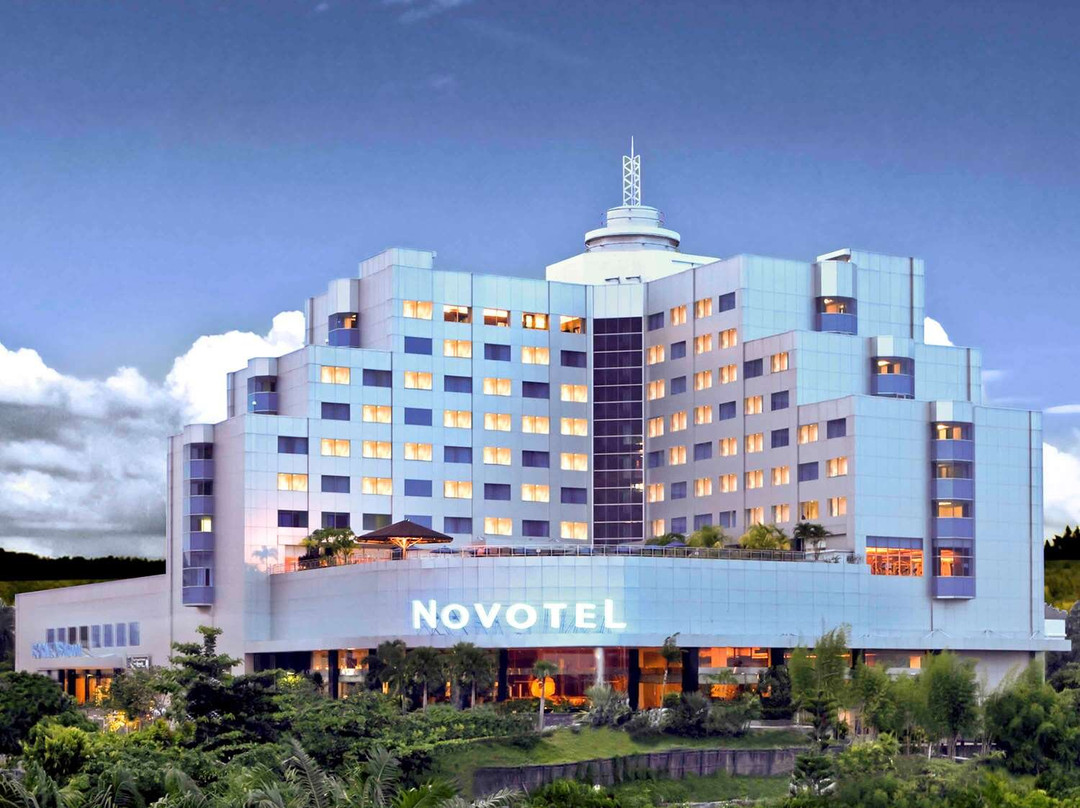 巴厘巴板酒店住宿-巴厘巴板诺富特酒店