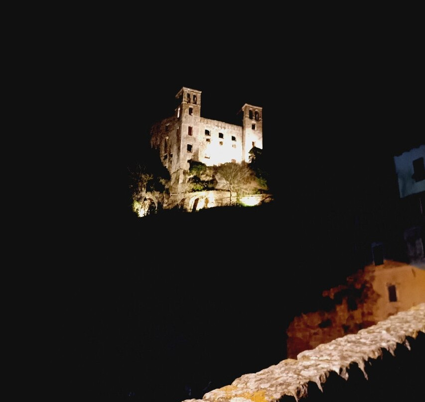 Autunnonero Ghost Tour Dolceacqua-Dolceacqua必去景点