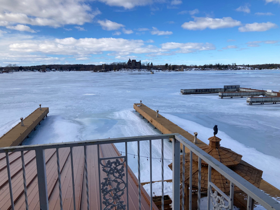 Riveredge Resort主图