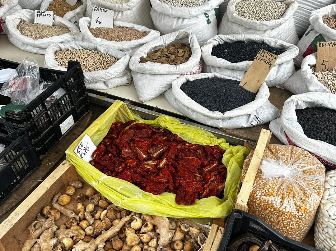 Mercato del Sabato-奥斯图尼必去景点