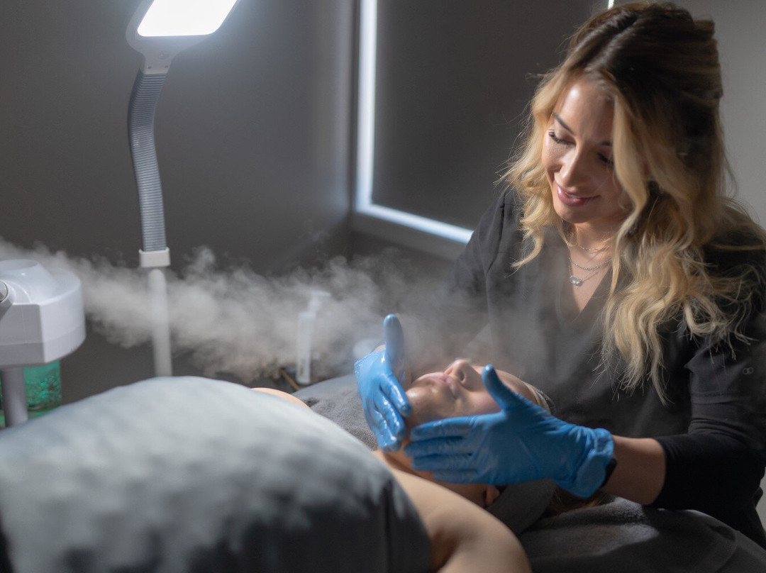 Collective Beauty Salon & Med Spa景点图片