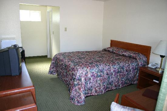 Northwoods Inn主图