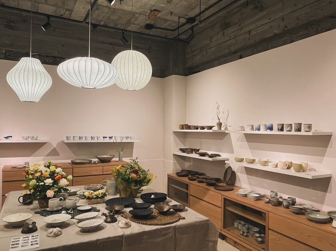 Irodori Table / Pottery & Tableware