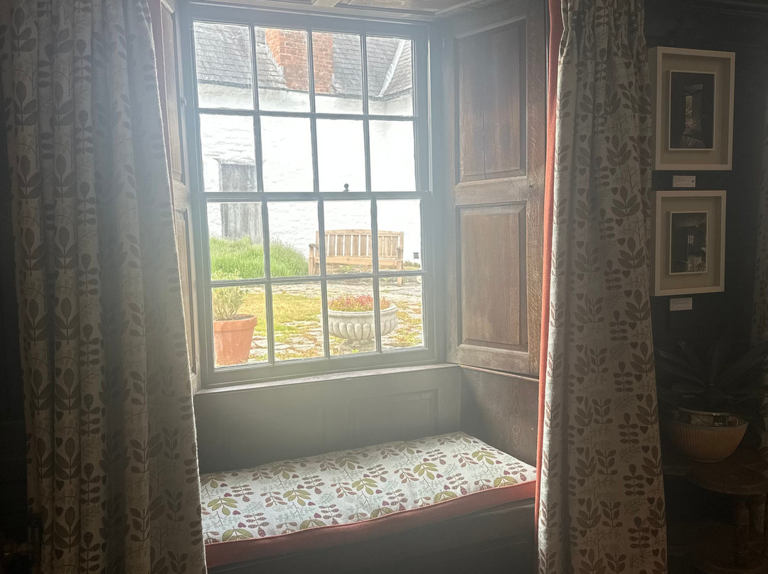 Nantclwyd Y Dre Historic House And Gardens景点图片