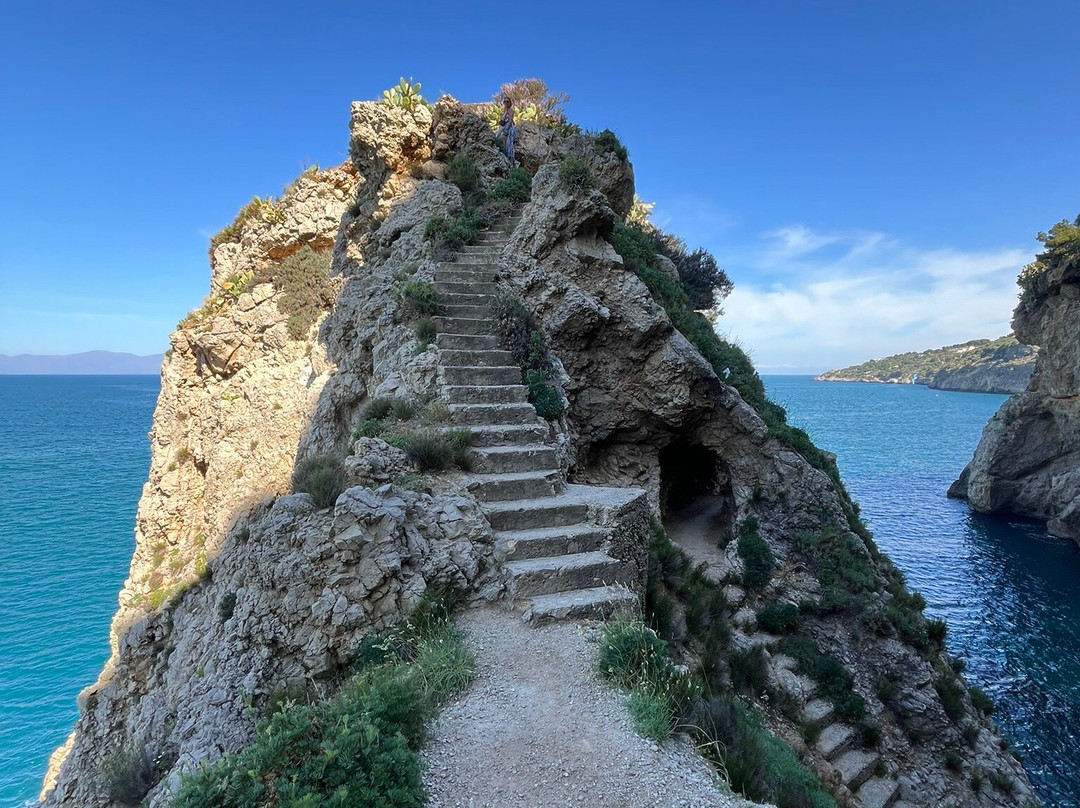 Grotta delle Colombe-Terrasini必去景点