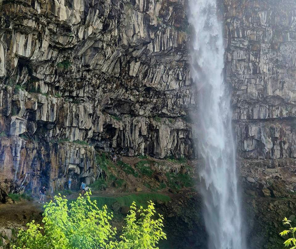 Perrine Courlee Falls-特温福尔斯必去景点