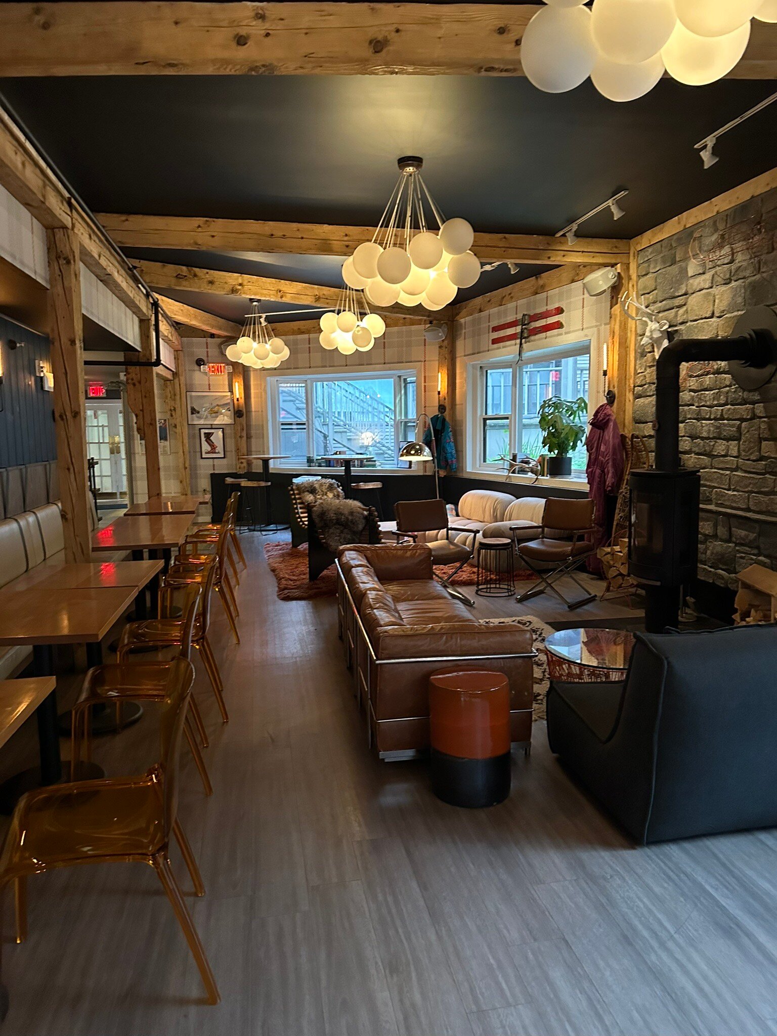 Field Guide Lodge-官方