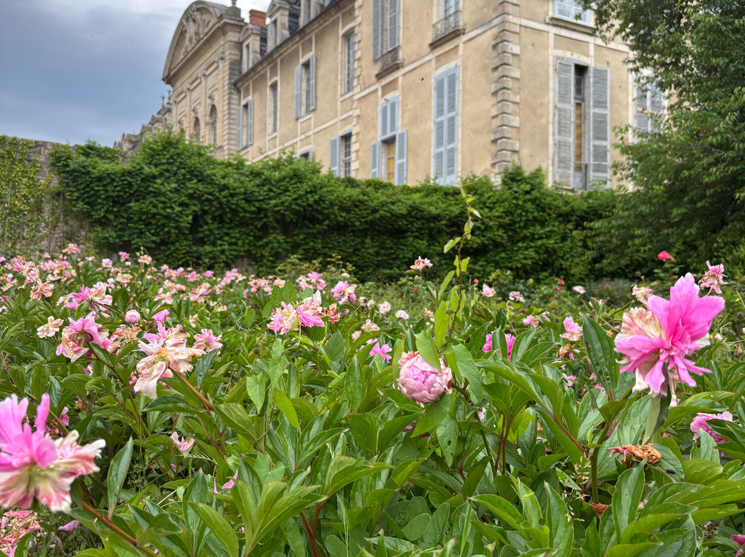 Abbaye de la Ferté-索恩河畔沙隆必去景点