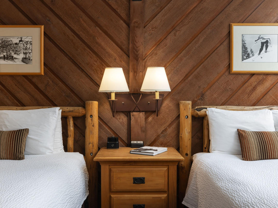 Stonebridge Inn主图