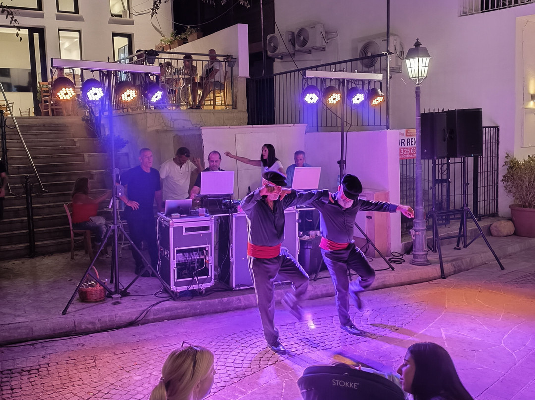 O'Vrakas Gifts-皮索里必去景点