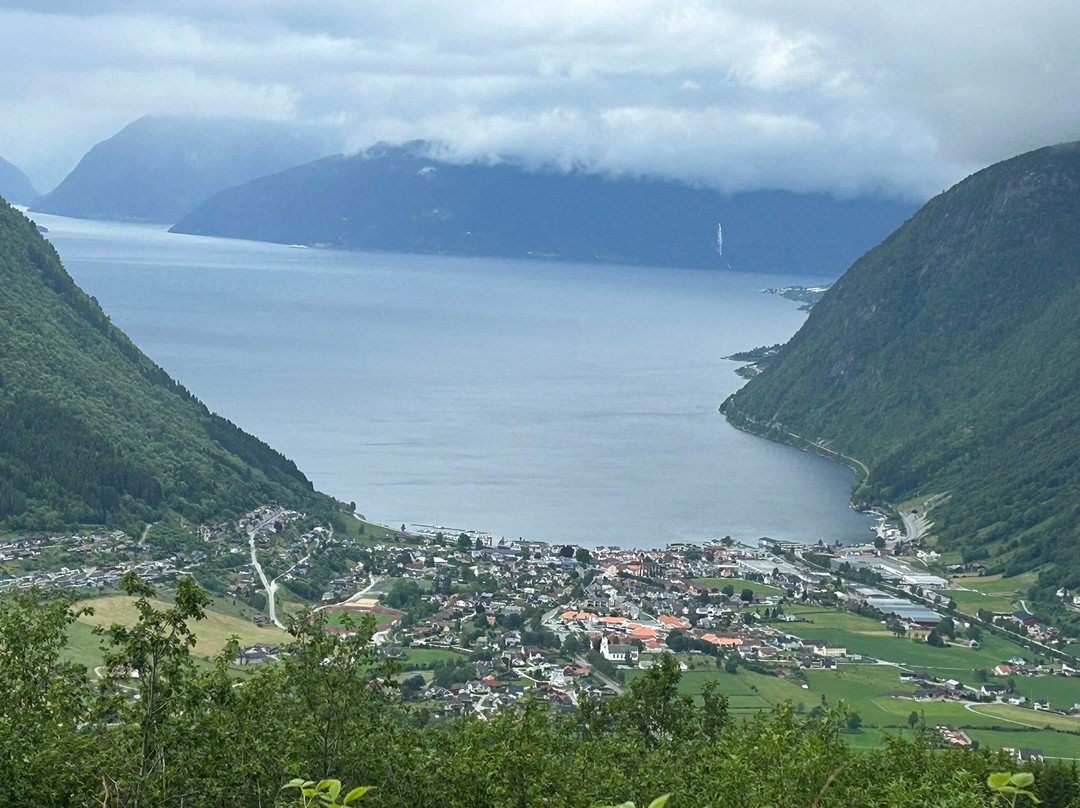 Mal Dickson - Guiding In Norway-Hyllestad Municipality必去景点