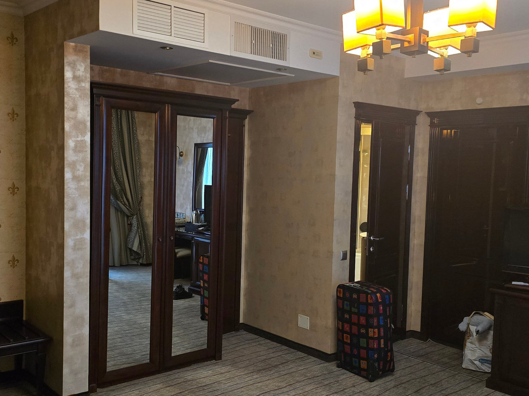 President Hotel Resort主图