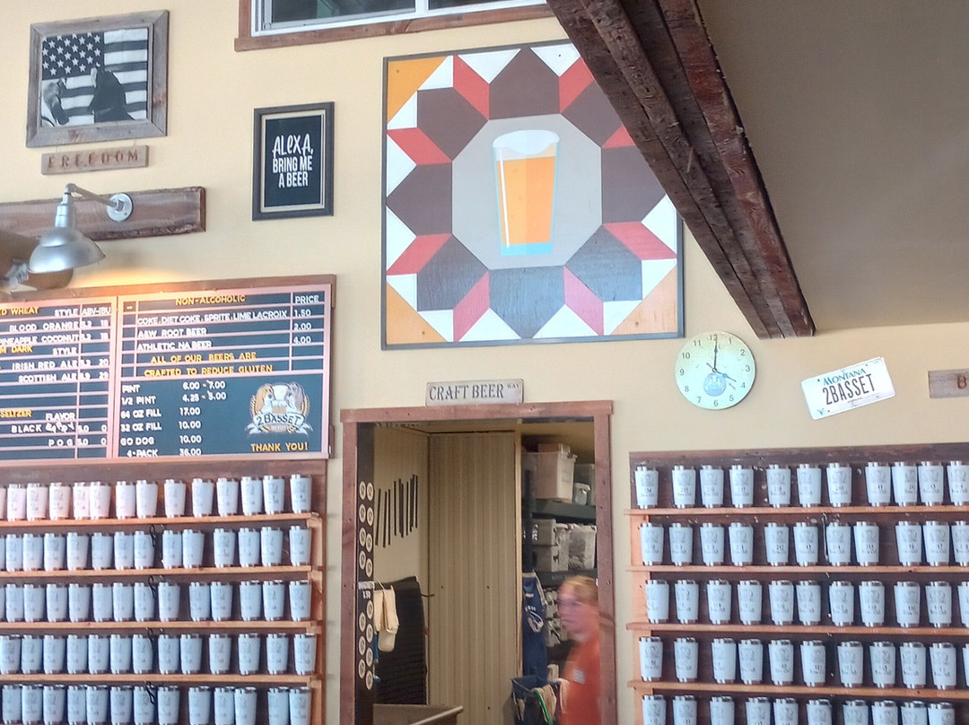 2 Basset Brewery-White Sulphur Springs必去景点