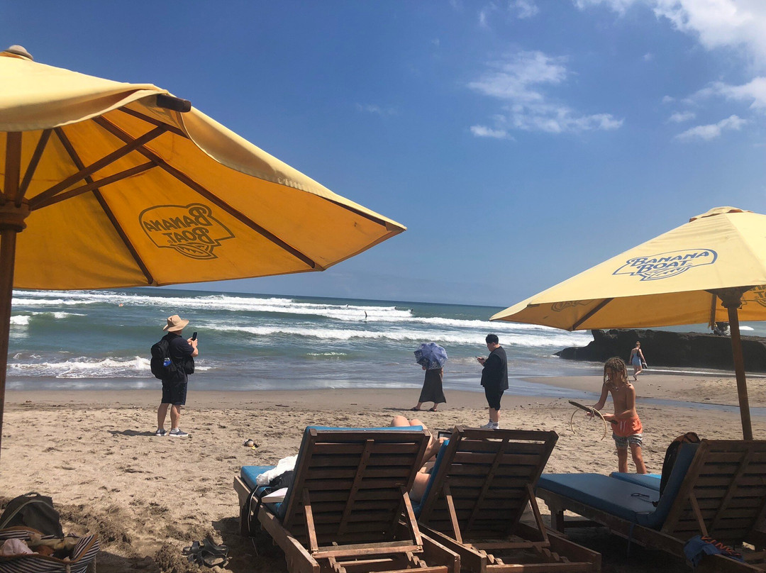 Batu Bolong Beach-长谷必去景点