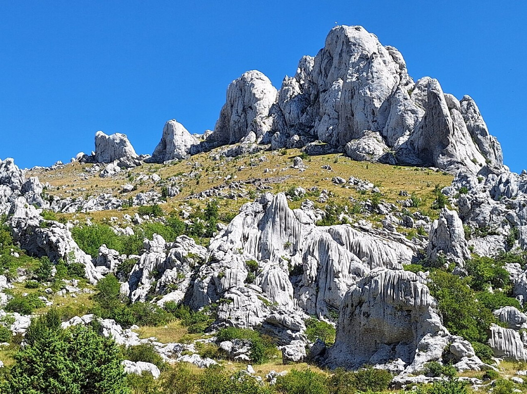 Tulove Grede-耶塞尼采必去景点