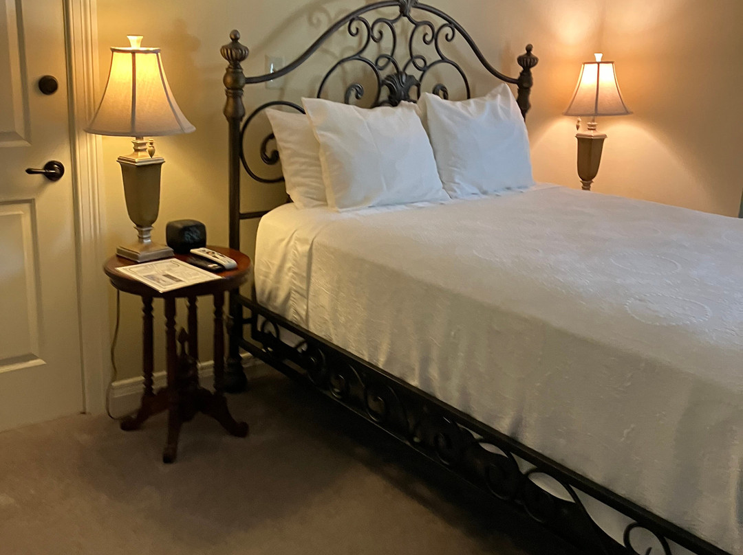 Brick Street Inn主图