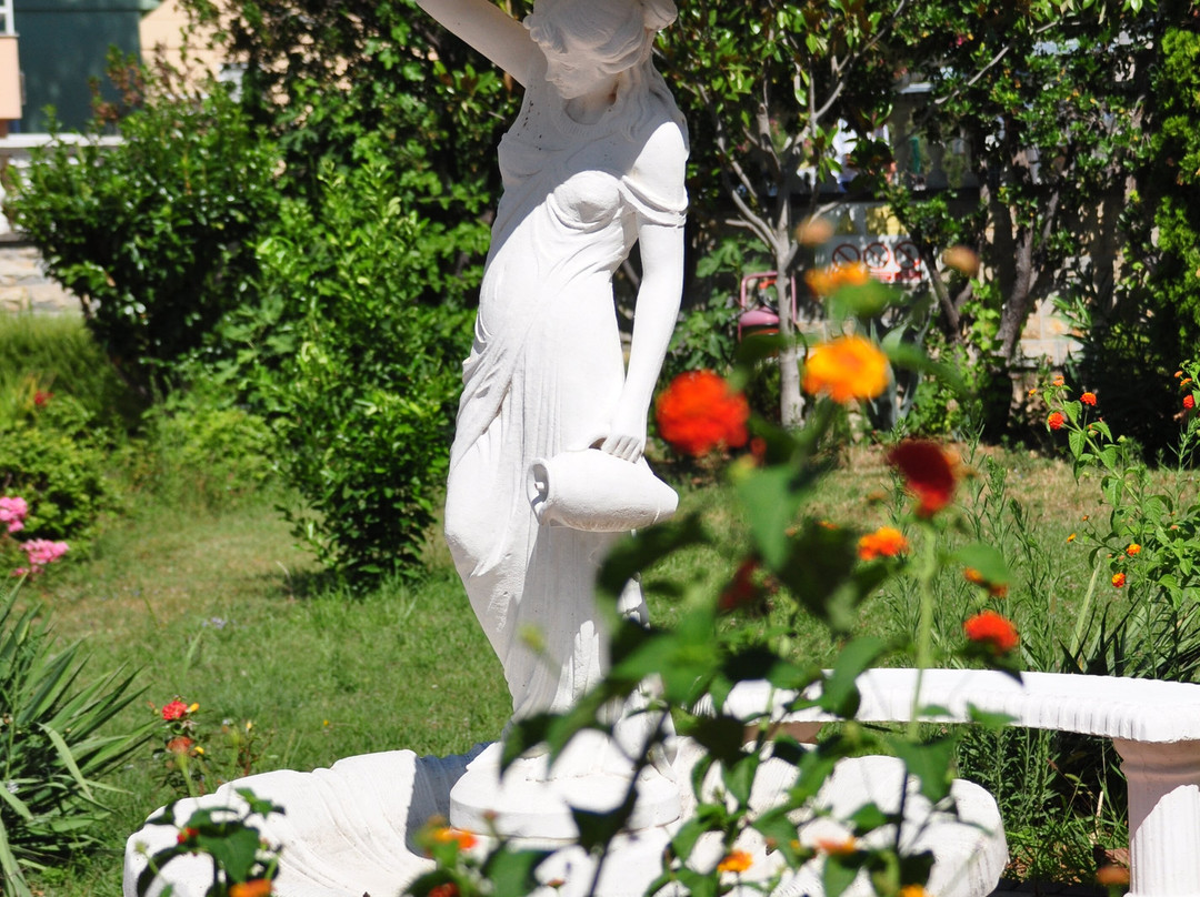 米拉梅尔酒店主图