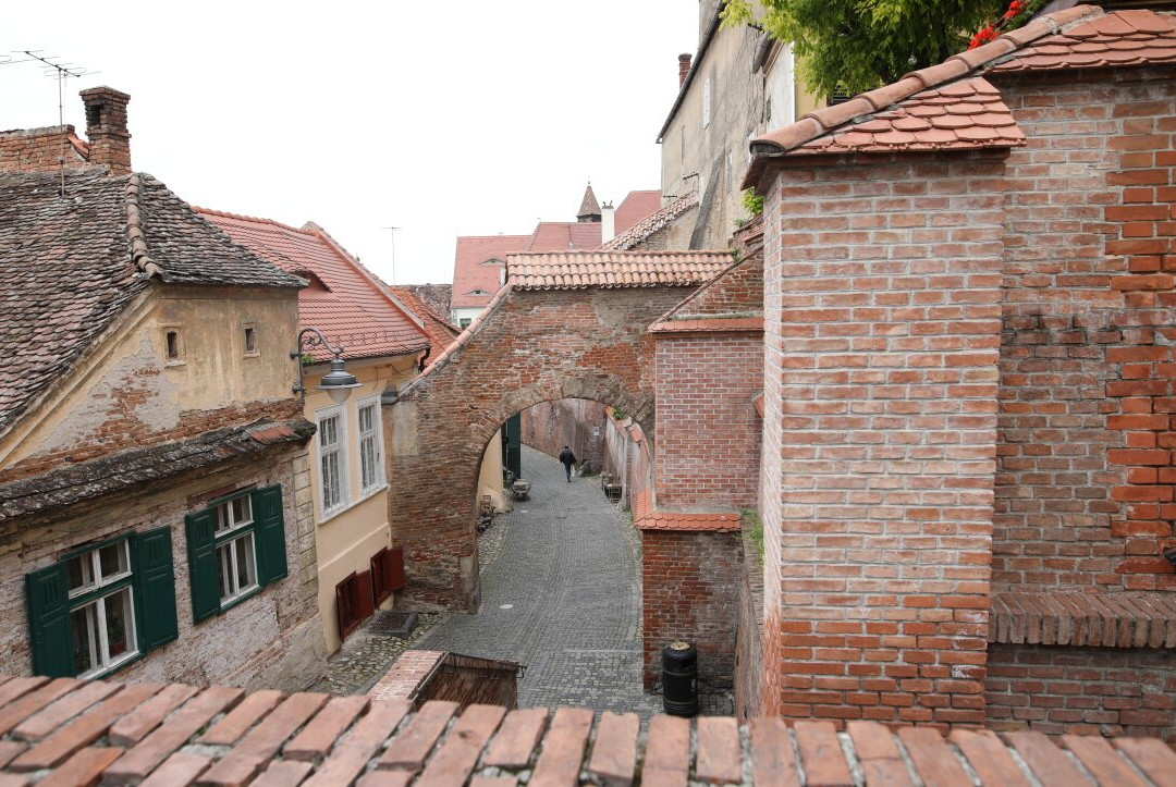 Passage of Stairs-锡比乌必去景点