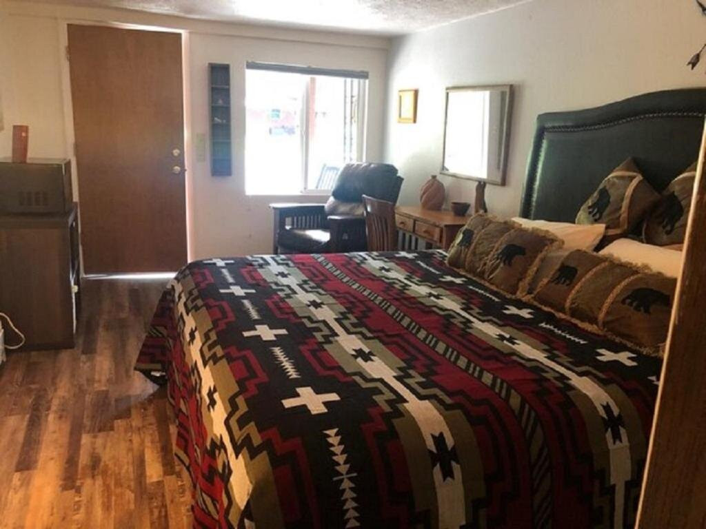 Reflections Inn主图