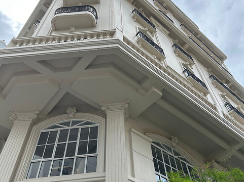 梅塔瓦里酒店主图