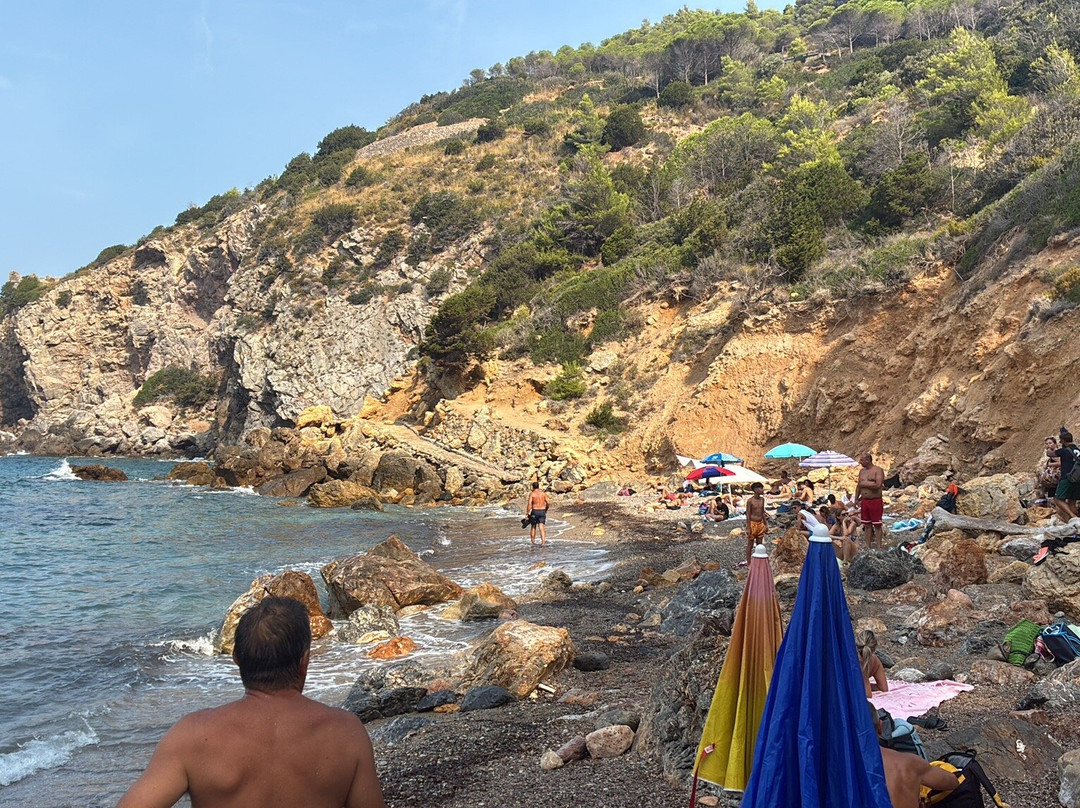 Cala del Gesso-圣托斯特凡诺港必去景点