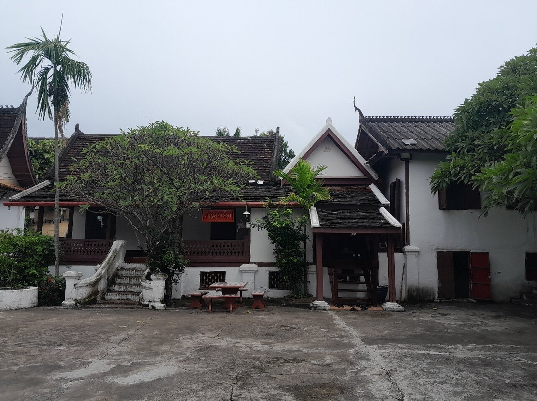 Wat Sibounheuang-琅勃拉邦必去景点