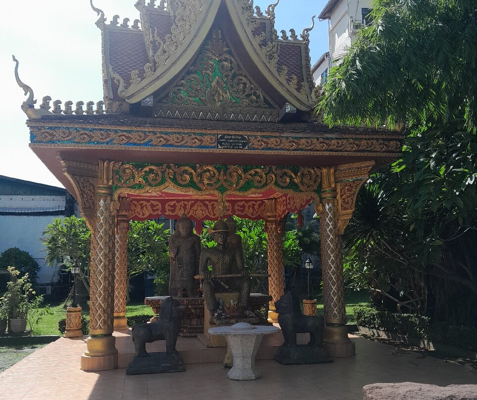 Wat Inpeng-万象必去景点