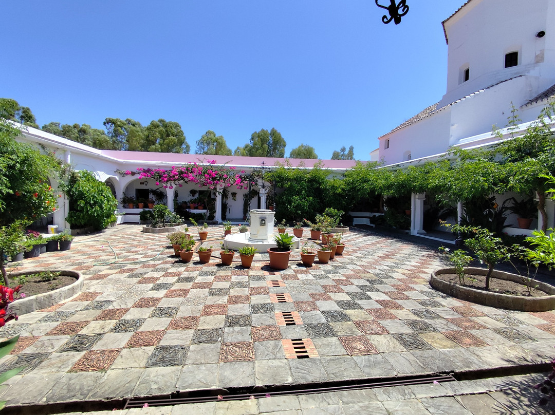 Santuario de la Virgen de la Luz-塔里法必去景点