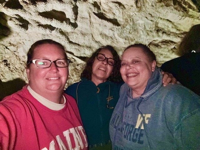 Jewel Cave National Monument-卡斯特必去景点