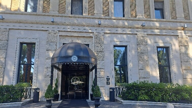 TH Roma – Carpegna Palace Hotel主图