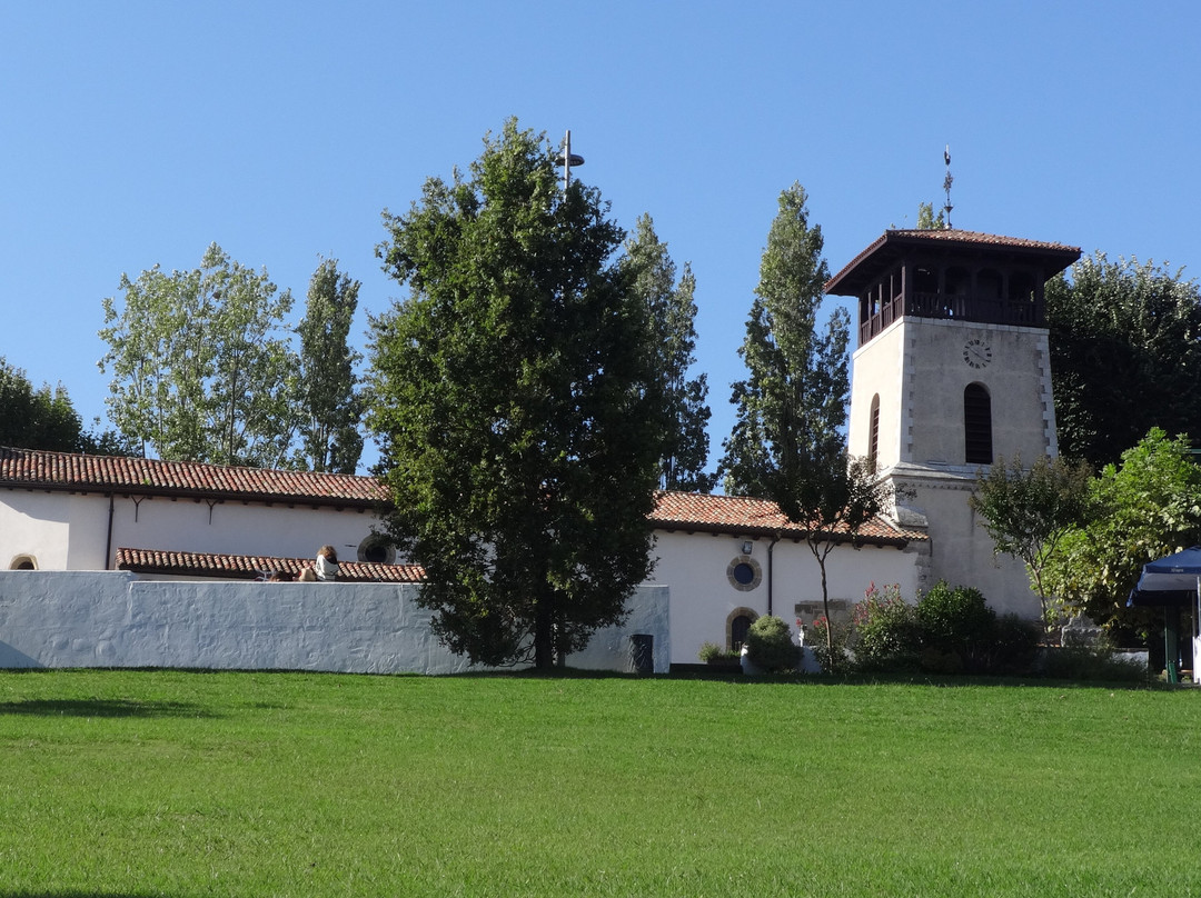 Tombe De Luis Mariano-Arcangues必去景点