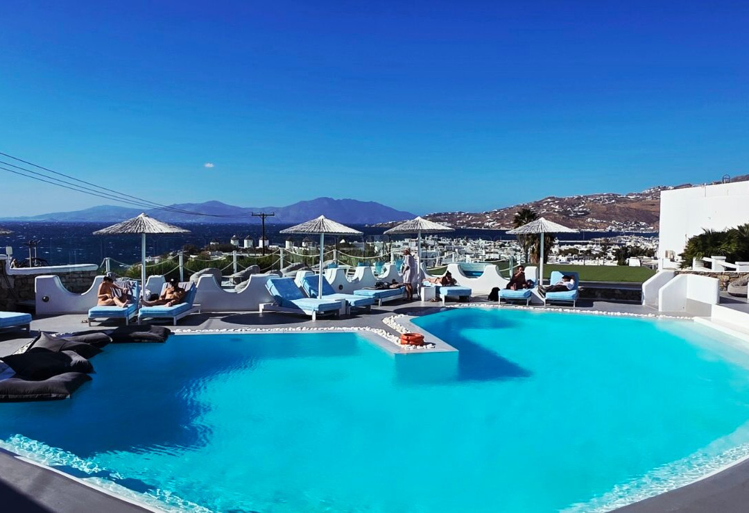 里欧马里斯酒店主图