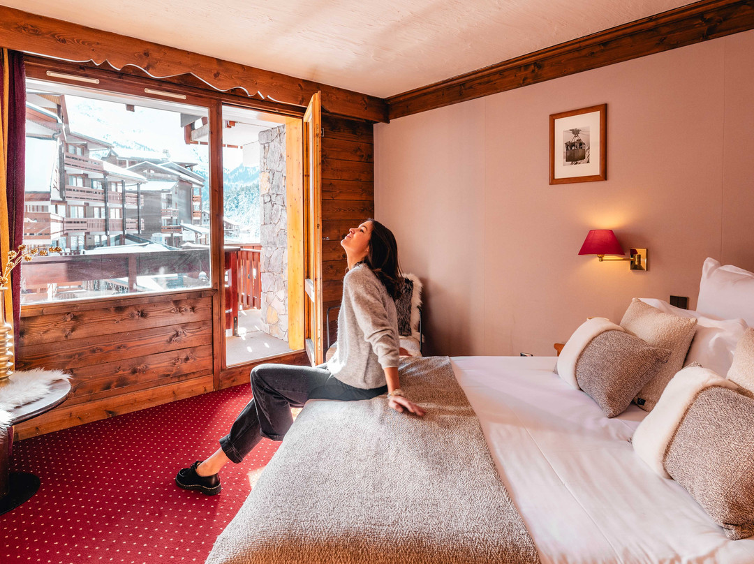 瓦隆峰酒店主图