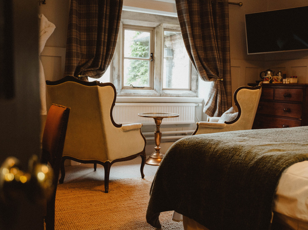 Simonstone Hall Hotel主图