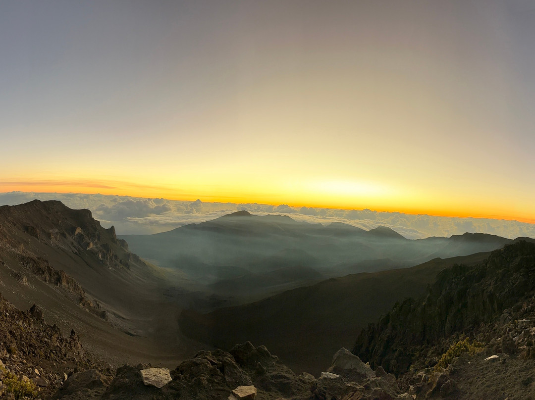 Haleakala Sunrise Tours-哈莱亚卡拉国家公园必去景点