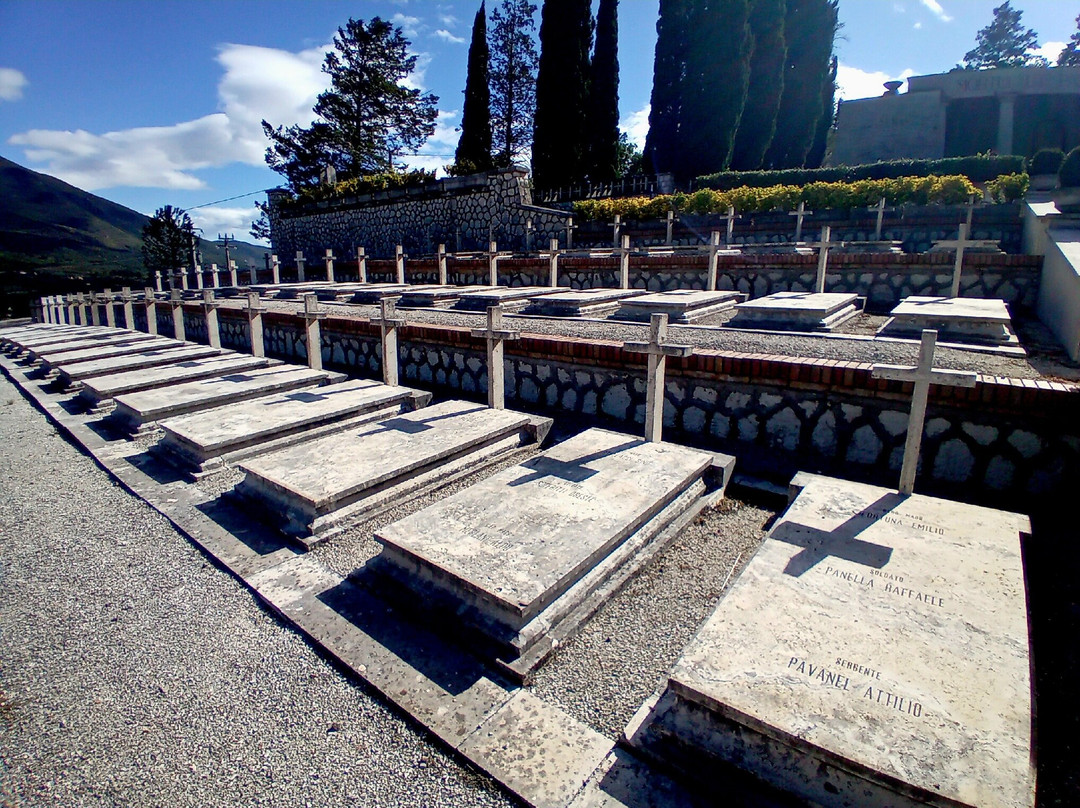 Sacrario Militare di Mignano Montelungo-Mignano Monte Lungo必去景点