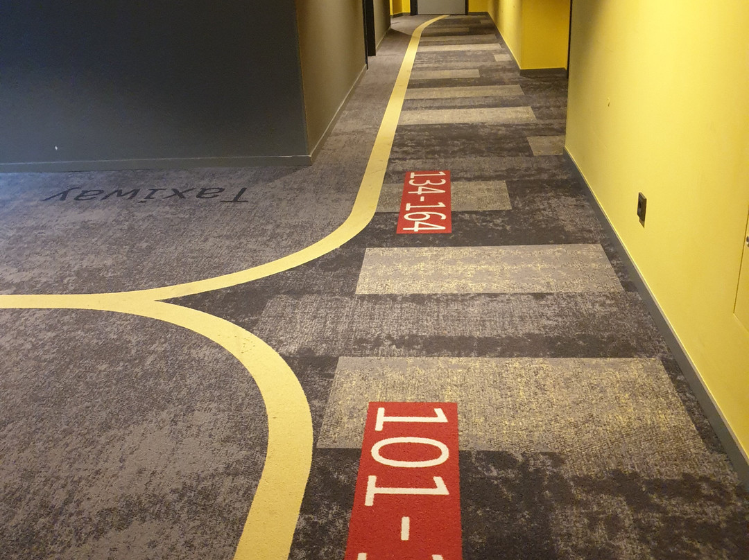 Moxy Cologne Bonn Airport主图