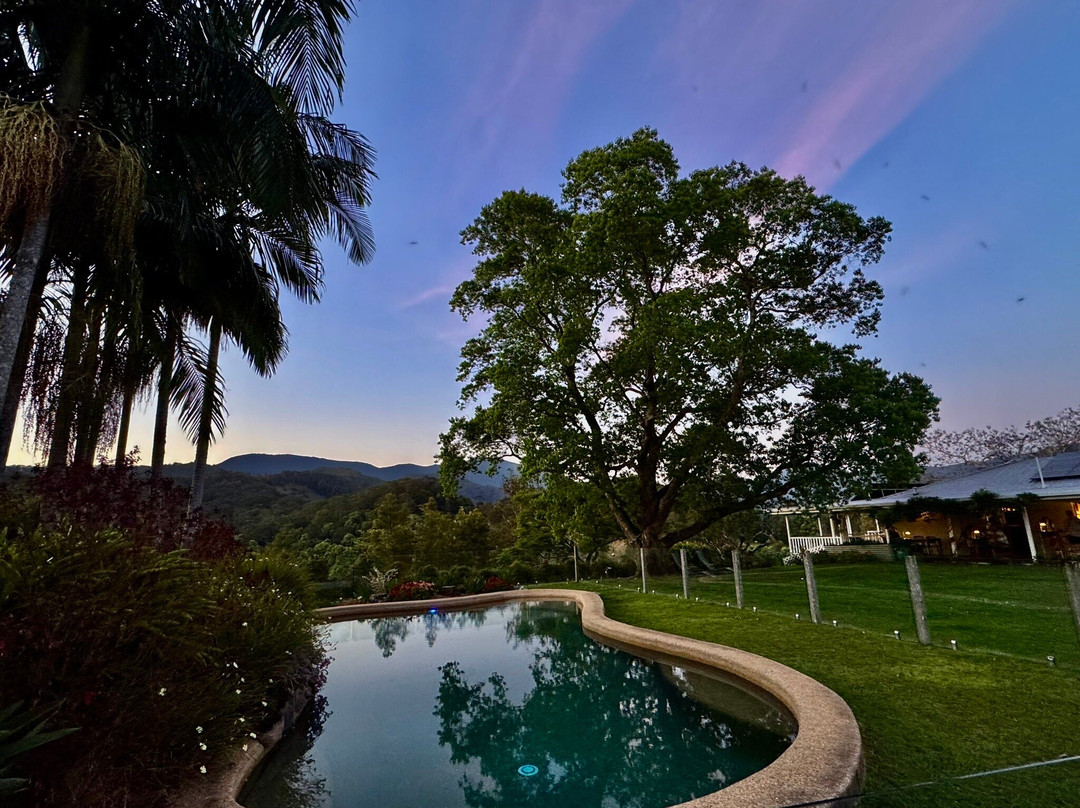 Hillcrest Mountain View Retreat主图