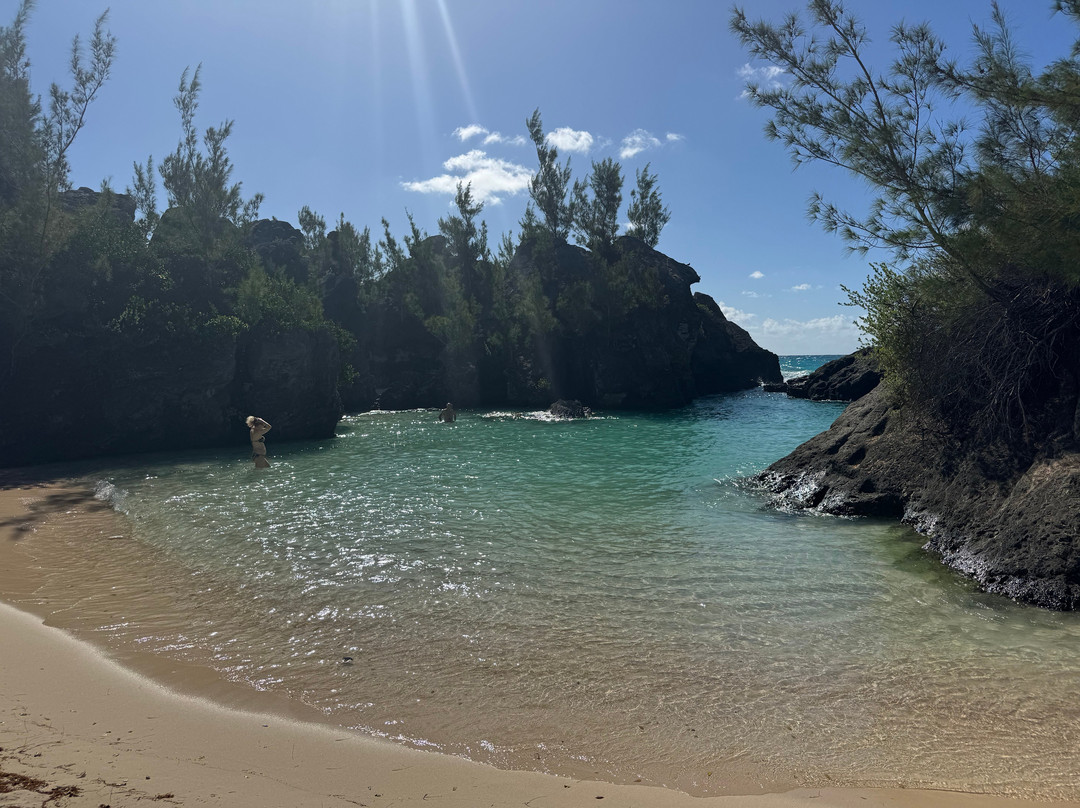 Jobson's Cove Beach-Warwick Parish必去景点