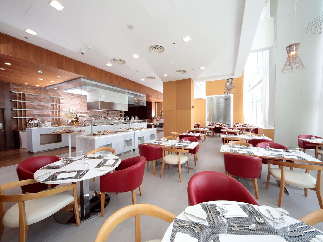 诺富特吉赞酒店主图