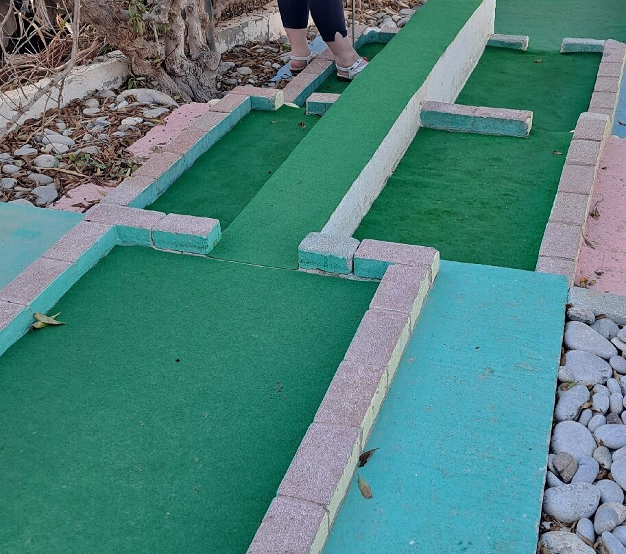 Sissi Mini Golf-Sissi必去景点